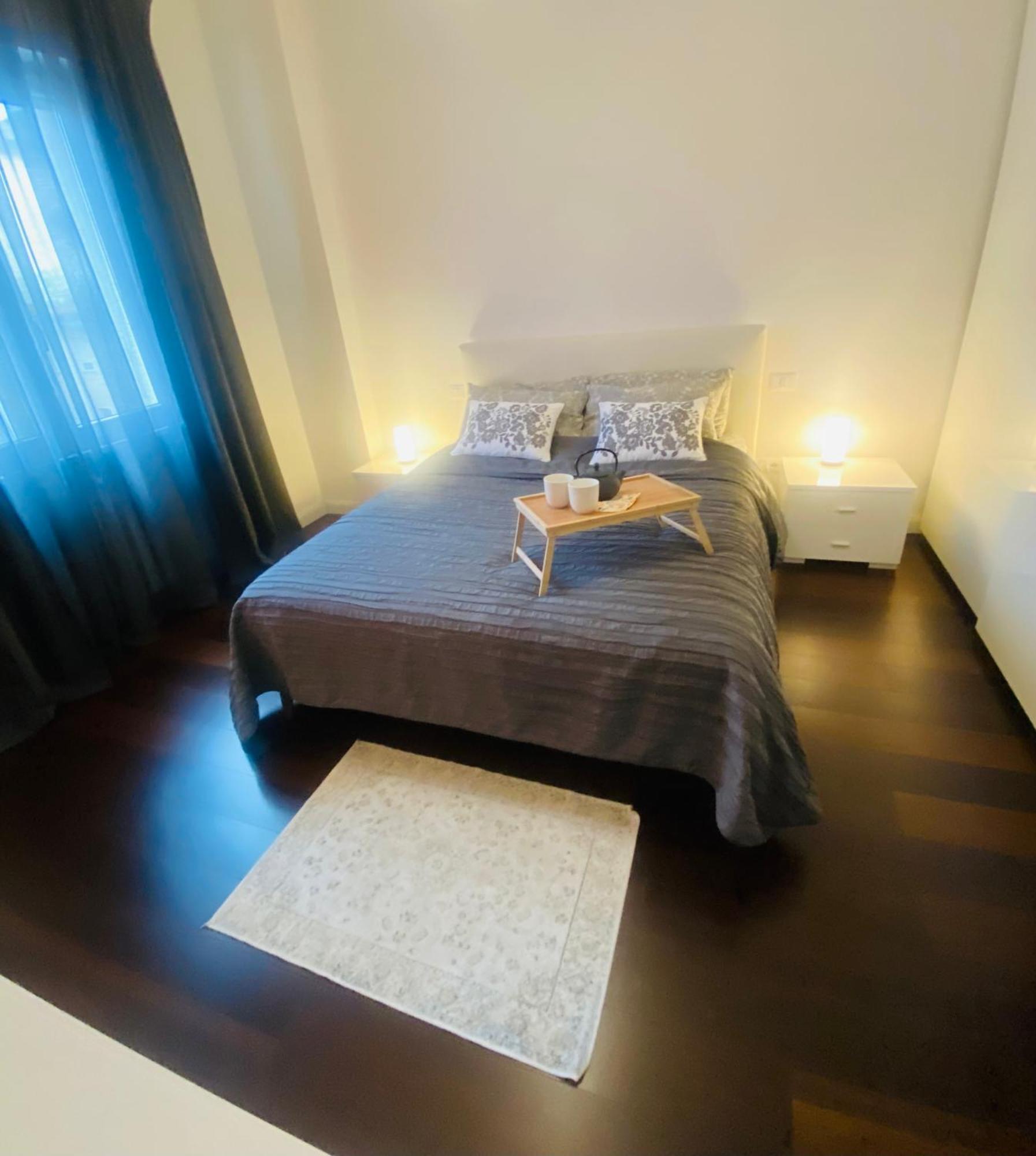 ורונה Central Apartment And Parking מראה חיצוני תמונה