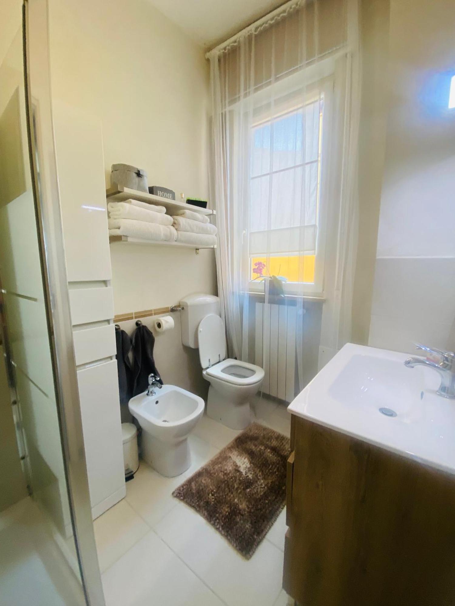 ורונה Central Apartment And Parking מראה חיצוני תמונה
